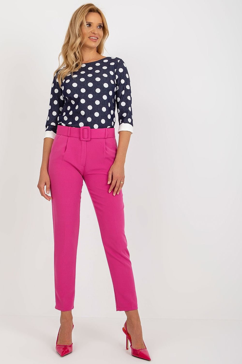 Women trousers model 181354 Italy Moda