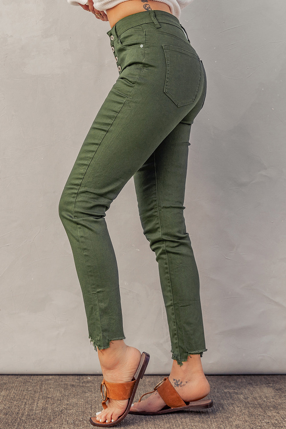 Button Fly Hem Detail Skinny Jeans -  Nueva Moda Boutique By Giselly 